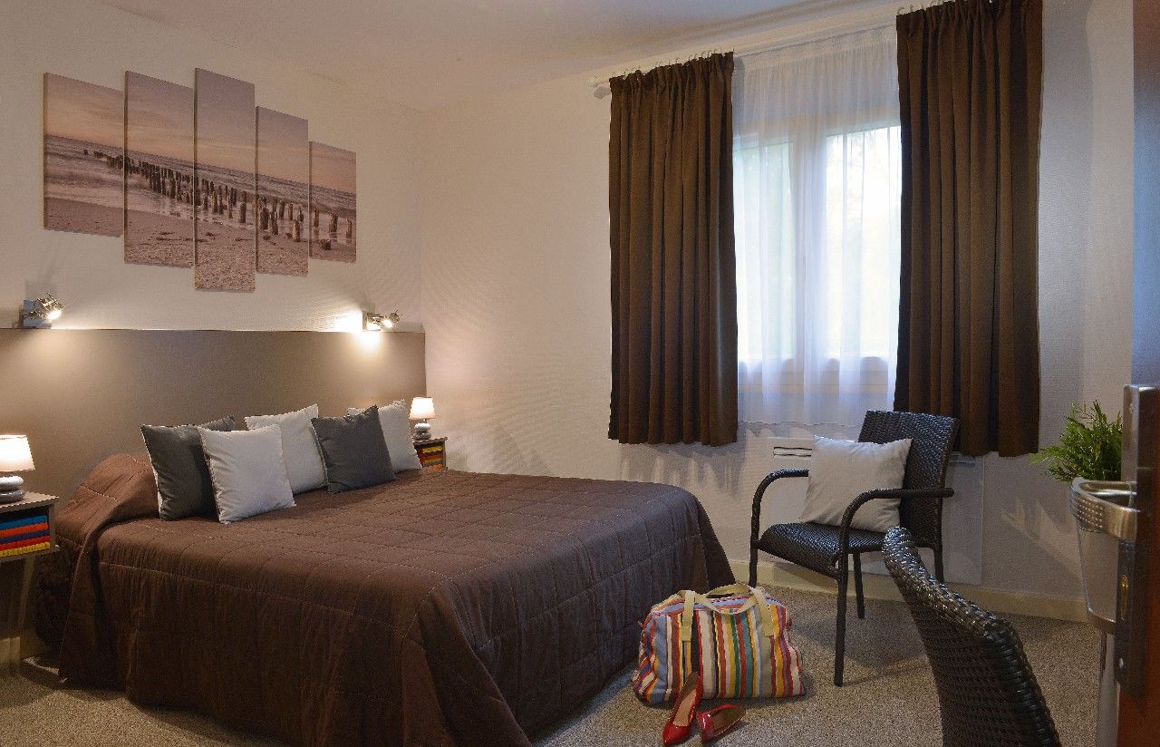 Logis Hotel Le Prieure Saint-Marcel  Eksteriør billede